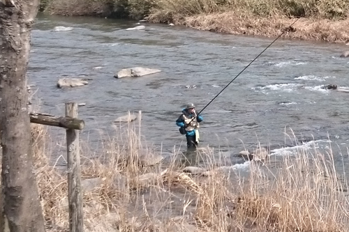 春の訪れ　渓流釣り解禁　道の駅みなみ波賀