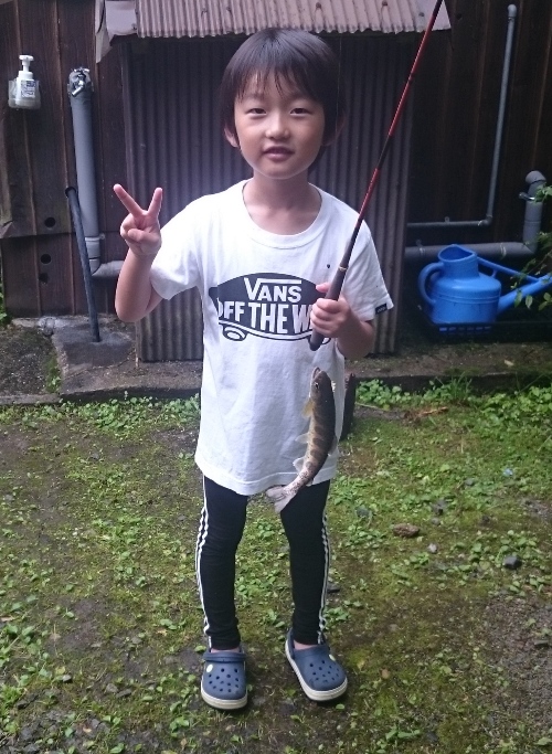 夏休み突入！　アマゴ釣り　波賀温泉楓香荘　道の駅はがから５分