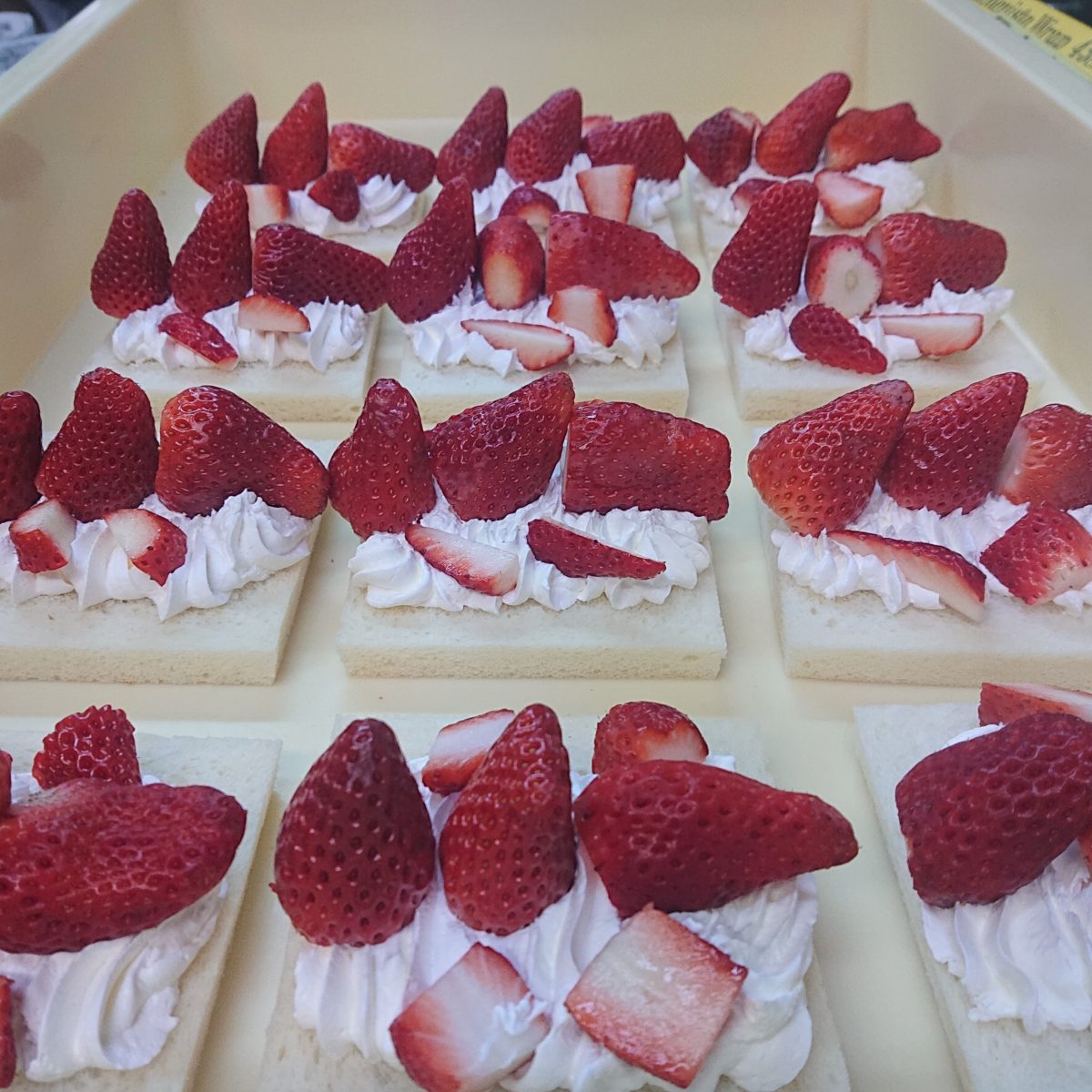 サンドイッチ、4月の新メニュー！　道の駅みなみ波賀　